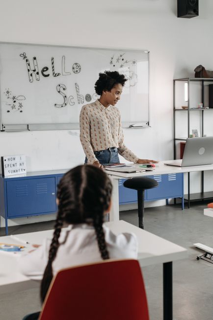 Docente neoassunto e anno di prova: il percorso di formazione e i requisiti per la conferma in ruolo