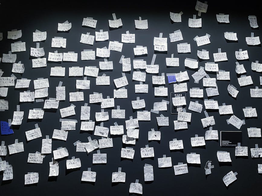 Un’installazione artistica in memoria di Nicola Gratteri: “La cultura è la nostra libertà”