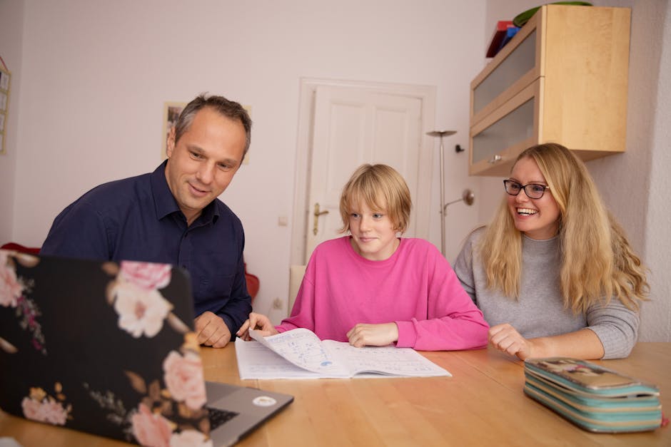 Zero device a tavola e trasparenza tra genitori e figli: Brescia trasforma il patto educativo in un’alleanza territoriale