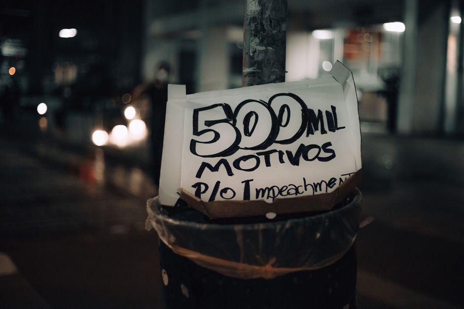 Quando l’istruzione scende in piazza: proteste dall’Argentina all’Italia e oltre, e le ragioni che le muovono