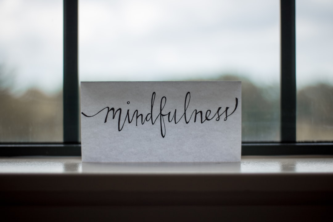 Scoprire i Benefici dell'Introduzione della Meditazione Digitale in Classe