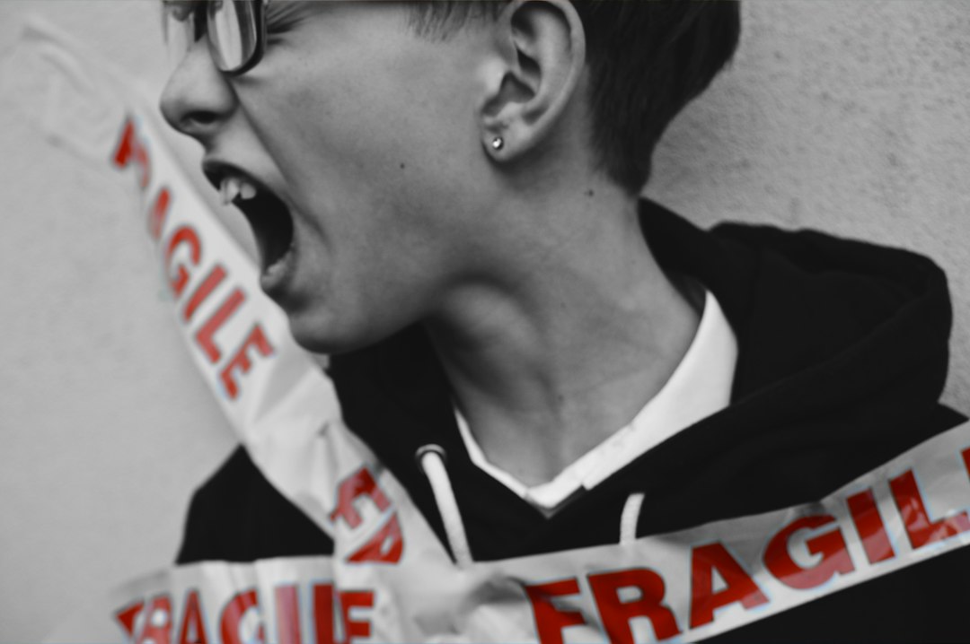 Crisi educativa e violenza giovanile: il ruolo della famiglia come laboratorio emotivo