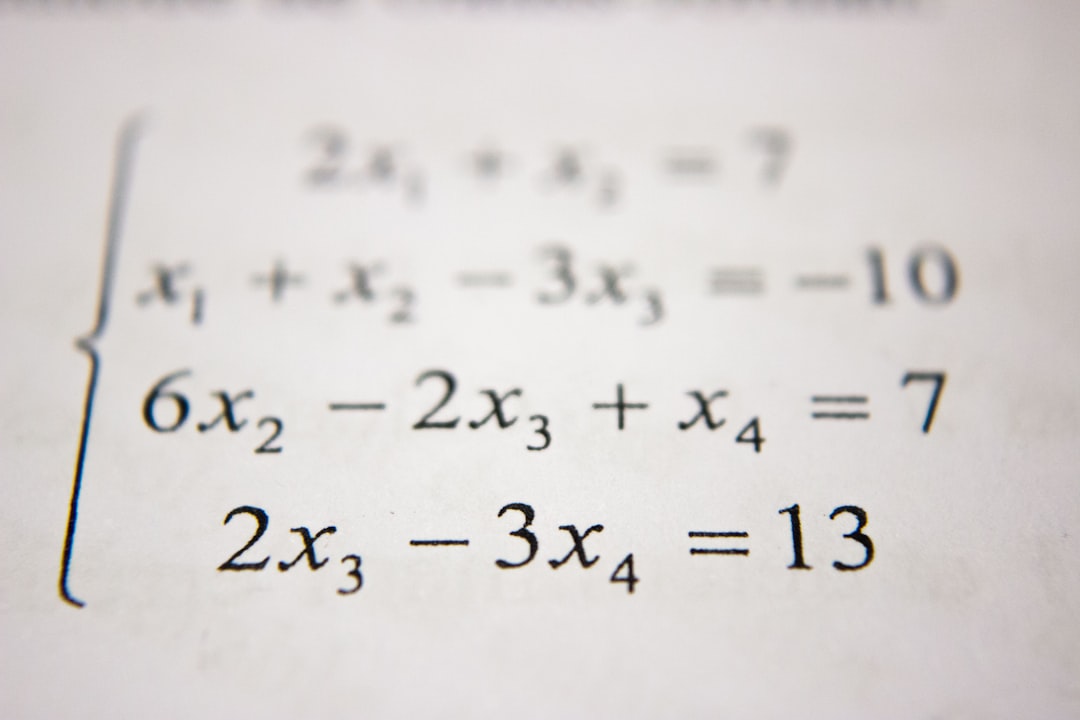 Maturità e valutazione della prova di matematica: il TAR Campania nomina un esperto universitario per verificare la coerenza dei voti