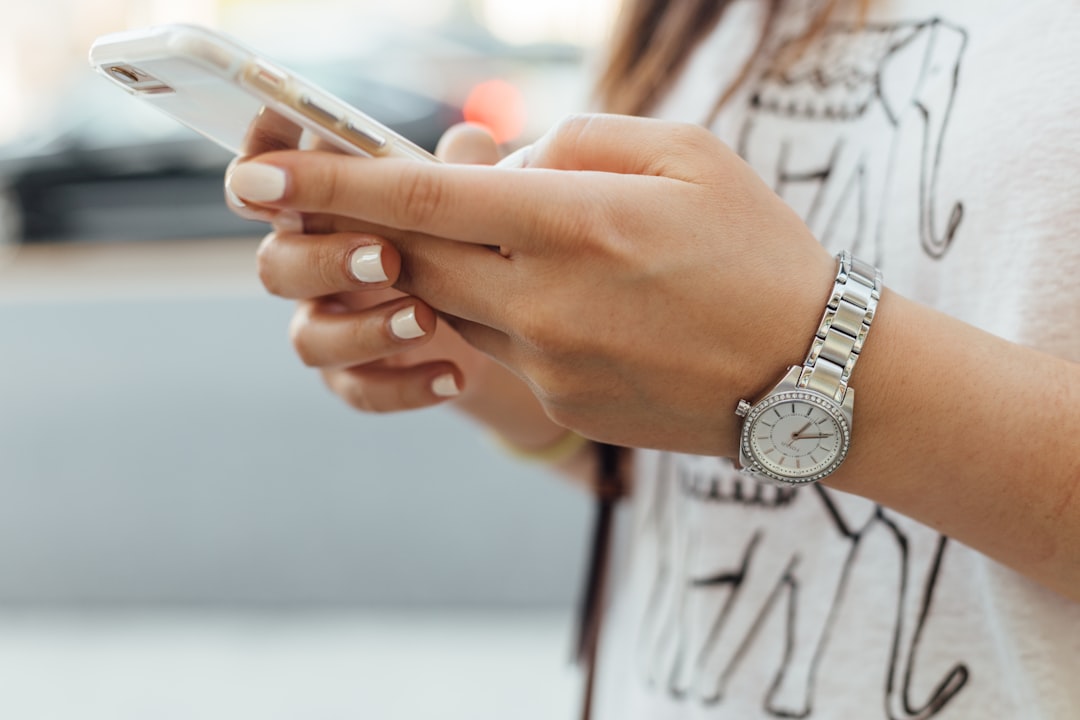 Allerta Cellulare: Perché Dobbiamo Prestare Attenzione ai Messaggi di Emergenza