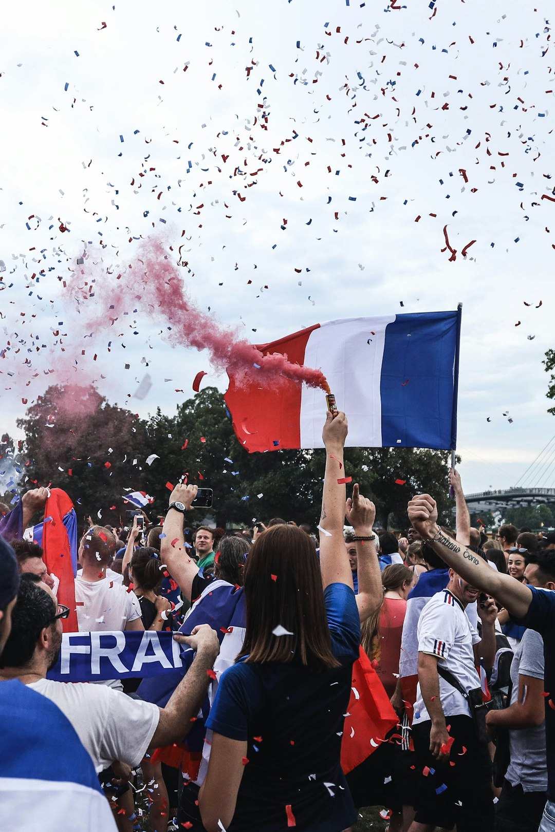 Esami di maturità in Francia: stop alle prove pomeridiane per ondata di caldo estremo