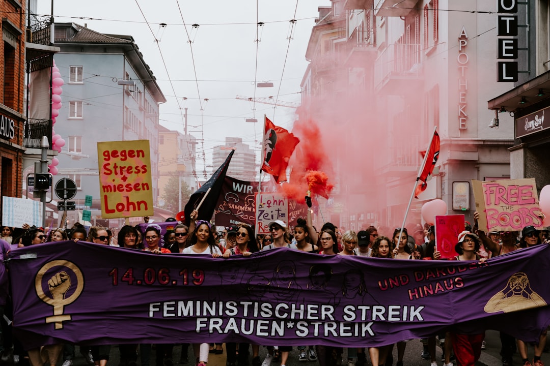 Femminicidi e violenza di genere: la proposta di Luca Zaia per un’educazione strutturale nelle scuole
