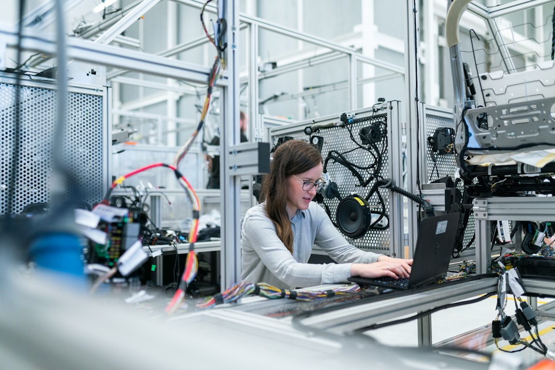 Scuola e Tecnologia: L'Importanza della Collaborazione nell'Apprendimento Digitale