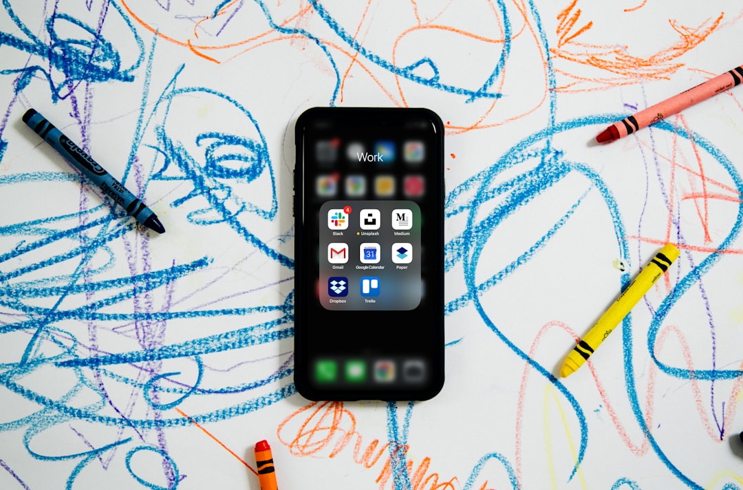 Giovani e Smartphone nel 2026: la mappa delle app più usate e cosa significa per la scuola