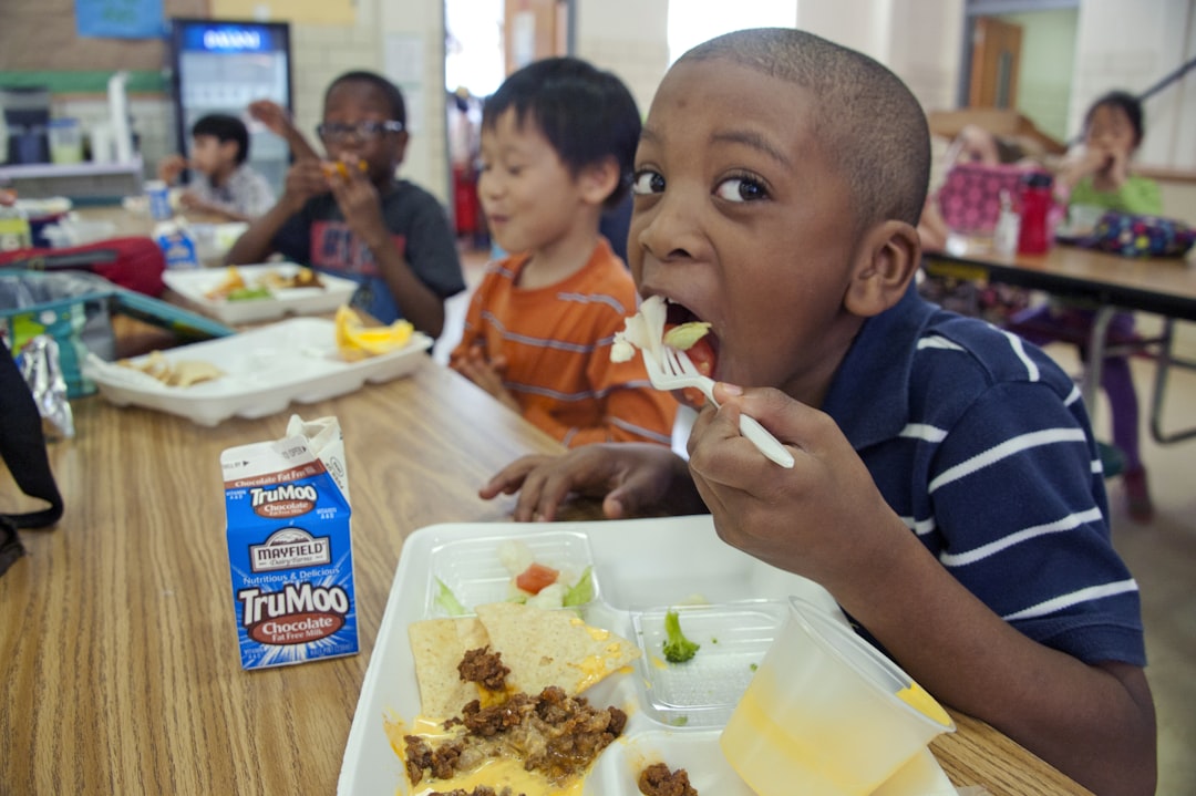 Nuove regole per gli alimenti a scuola: scarica circolare e modulo operativo