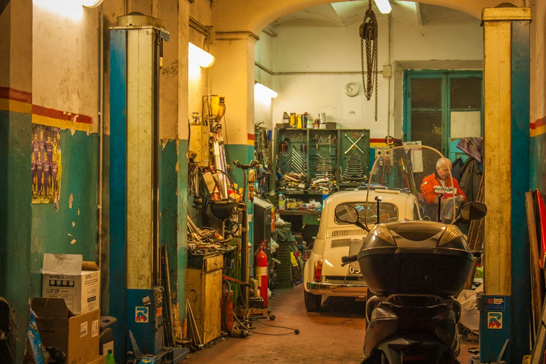 Esenzione bollo auto e moto nel 2027: i dettagli per i veicoli fino a 80 kW