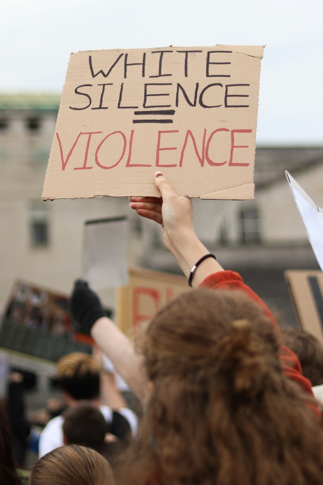 Come prevenire la violenza tra studenti: 5 azioni immediate per docenti