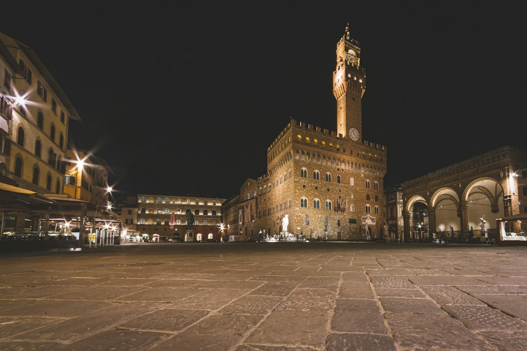 Scuola pubblica in piazza: il flash mob nazionale del 3 ottobre per la dignità di docenti e ATA