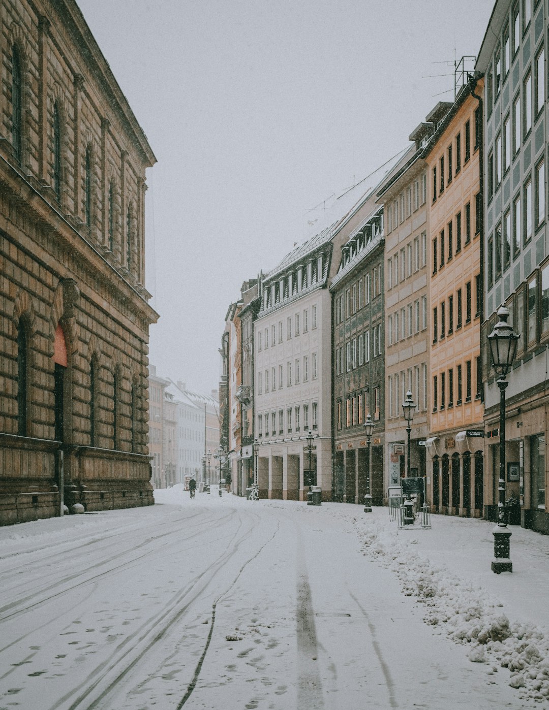 L'inverno demografico europeo e la sfida della forza lavoro: l'Italia al centro della crisi degli attivi