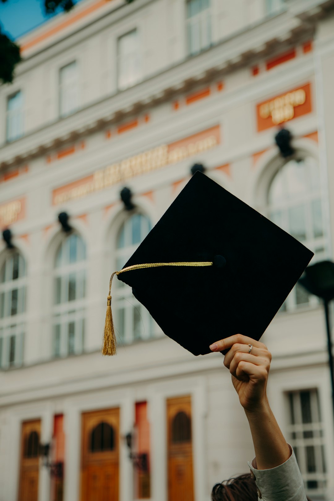 Sostegno all'istruzione superiore: il bando INPS per i contributi ai Collegi universitari 2026/27