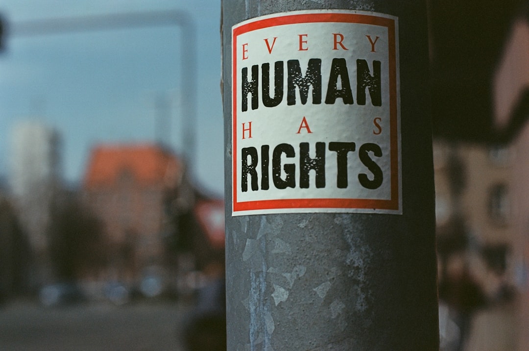 Educazione civica e diritti umani: il progetto eTwinning "Fight for your rights" per le scuole superiori