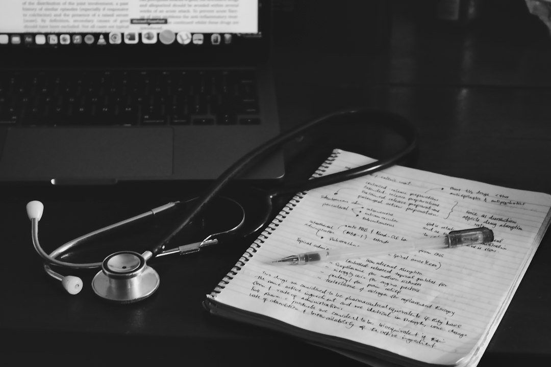 Polizza sanitaria scuola: dettagli sulla copertura gratuita e modalità di adesione per docenti e ATA