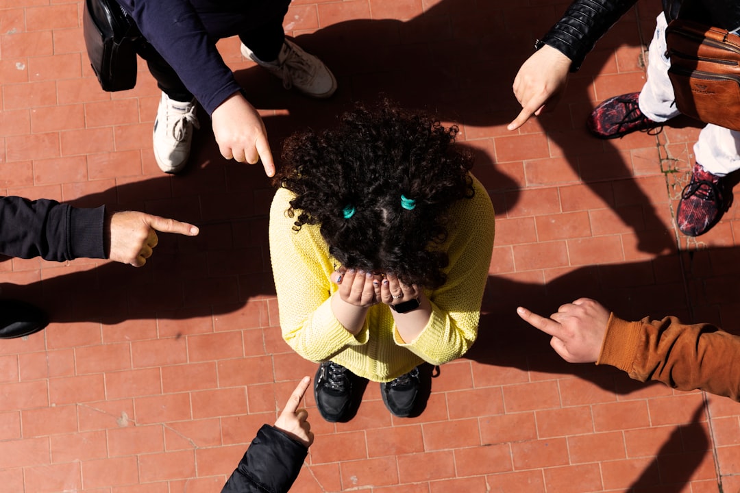 Contro il bullismo verbale: la scuola e la sfida di educare al rispetto