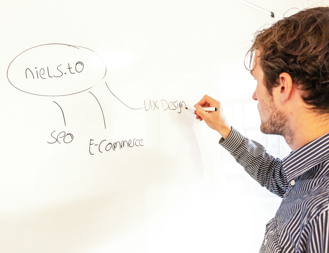 Analisi del metodo storico: il ribaltamento delle indicazioni MIM 2025 e la sfida dell'identità culturale nelle scuole