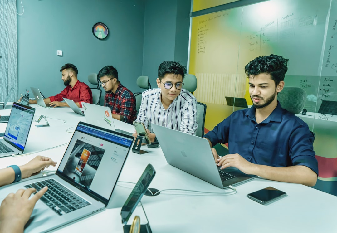 ITS Academy 77 milioni: colmare i divari con una formazione tech pronta per le imprese