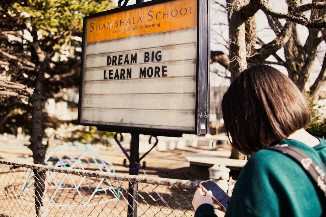 La scuola ferma i bulli: in streaming il 16 aprile per conoscere le buone pratiche educative