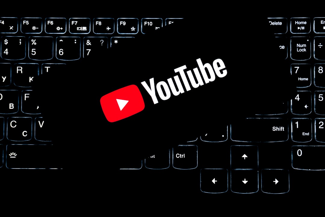 Compiti a casa? YouTube non è più solo svago: come genitori e scuola possono usarlo in modo efficace