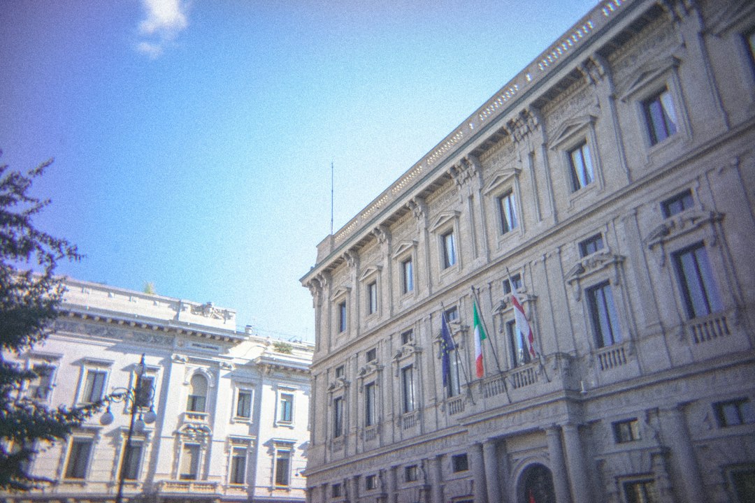 Nuovo Decreto: equiparazione retributiva per i Dirigenti scolastici