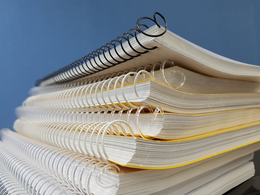 Libri di testo rilegati a spirale: vantaggi e svantaggi della rilegatura per studenti e professionisti, guida alla scelta.